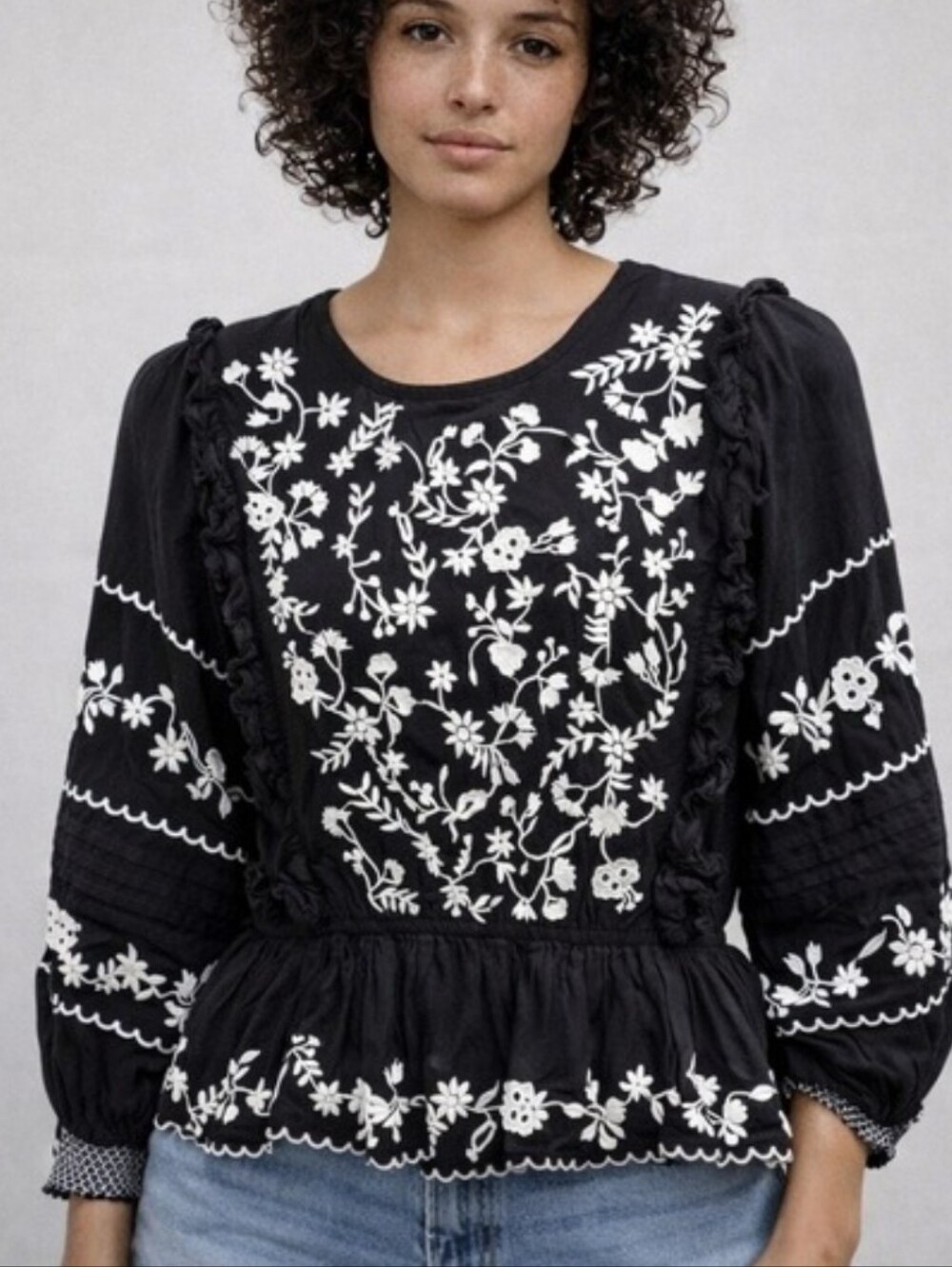 Calypso St. Barth Black Blouse with White Floral Embroidery Size Medium